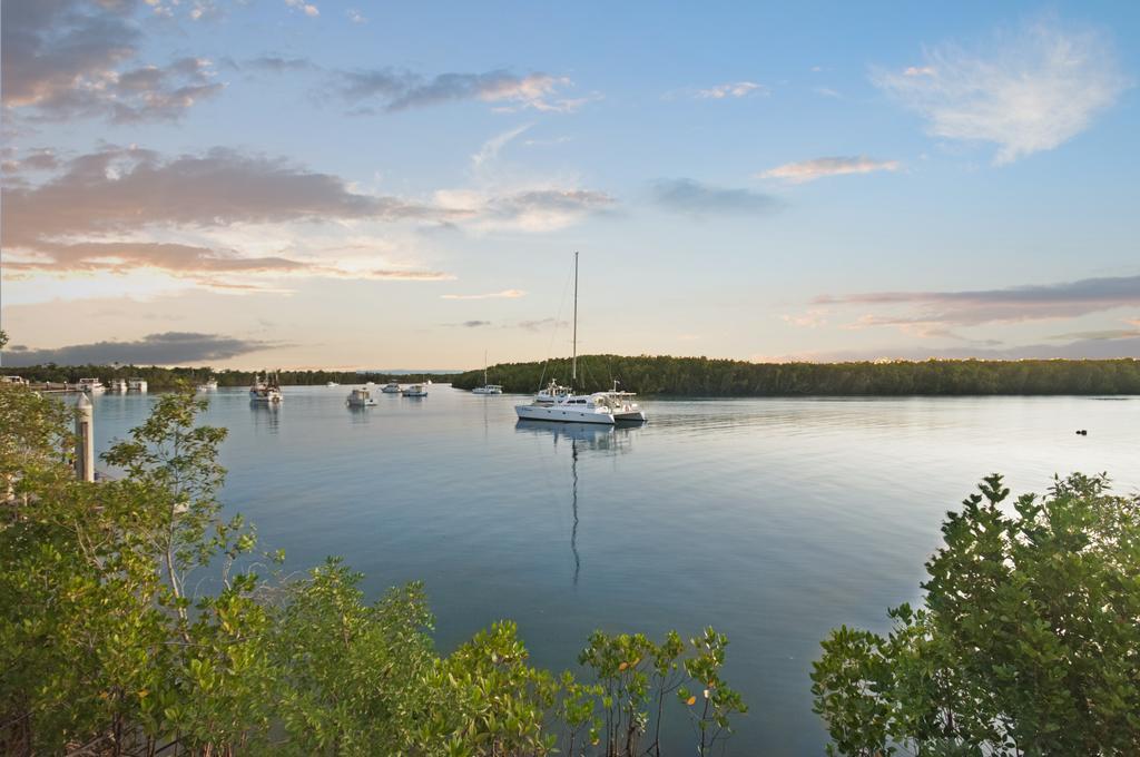 Hinchinbrook Marine Cove Resort Lucinda Exterior foto