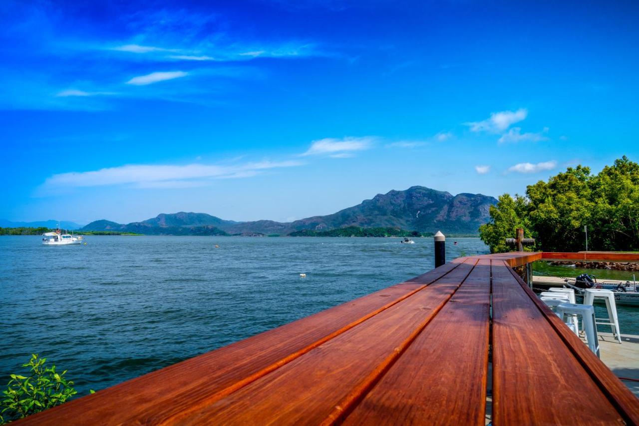 Hinchinbrook Marine Cove Resort Lucinda Exterior foto